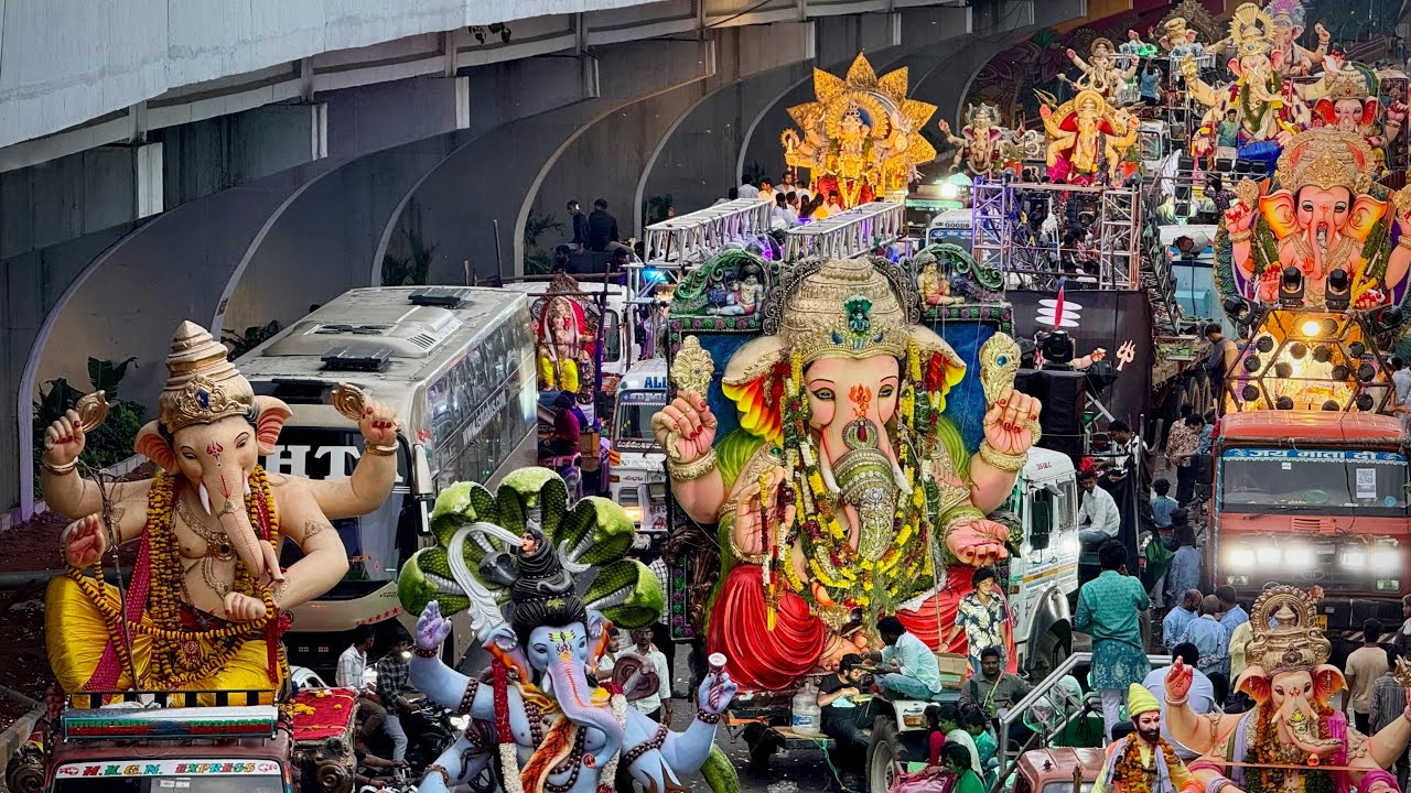 Ganpati Shobha Yatra 2025 | Ganpati Visarjan In Tank Bund Hyderabad | Hussain Sagar Ganesh Immersion