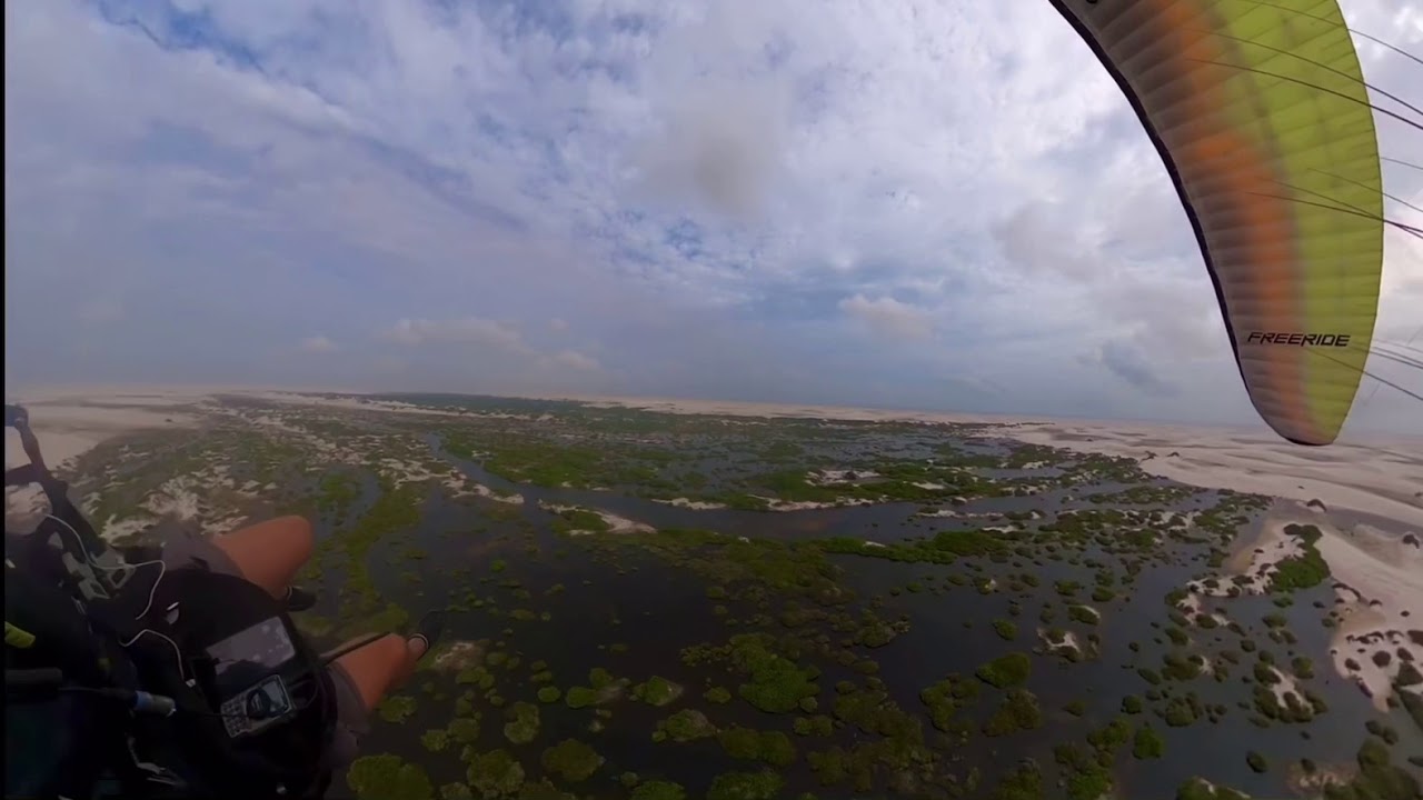 Len&ccedil;&oacute;is Maranhenses - Queimada dos Britos - Voo de paramotor