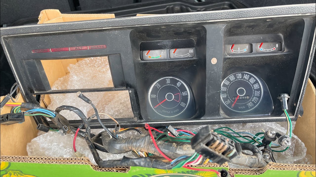 GS Fairmont dash we finally found a GS dash #xagt #xags #fordfalcon #xafalcon #tacho #gtfalcon