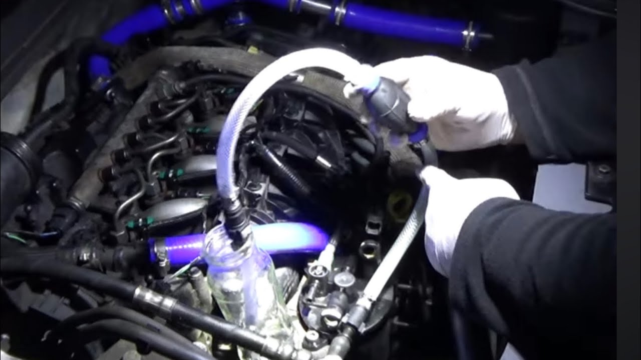 Glow plug replacement (Part 5 of 5) - Fuel filter fitting/priming - Land Rover Freelander 2 / LR2