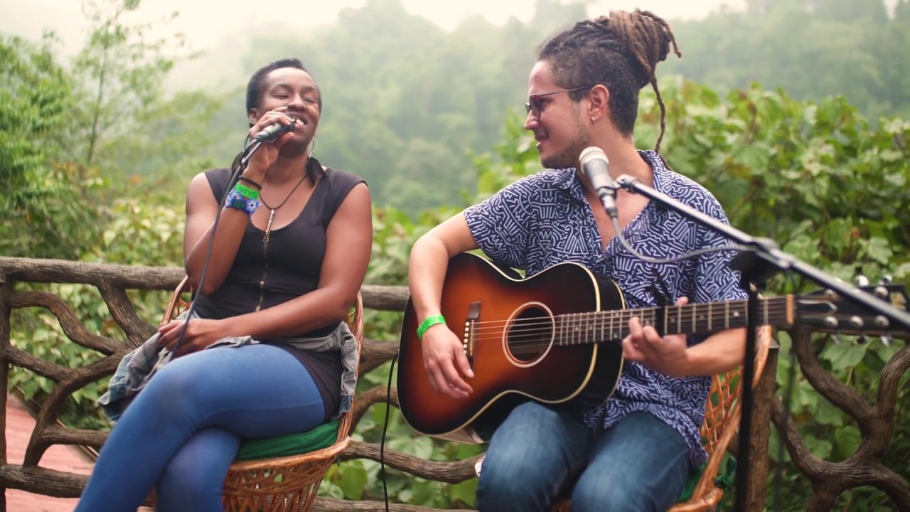 Dulcito e Coco - Vicente García Junto a Kumary Sawyers