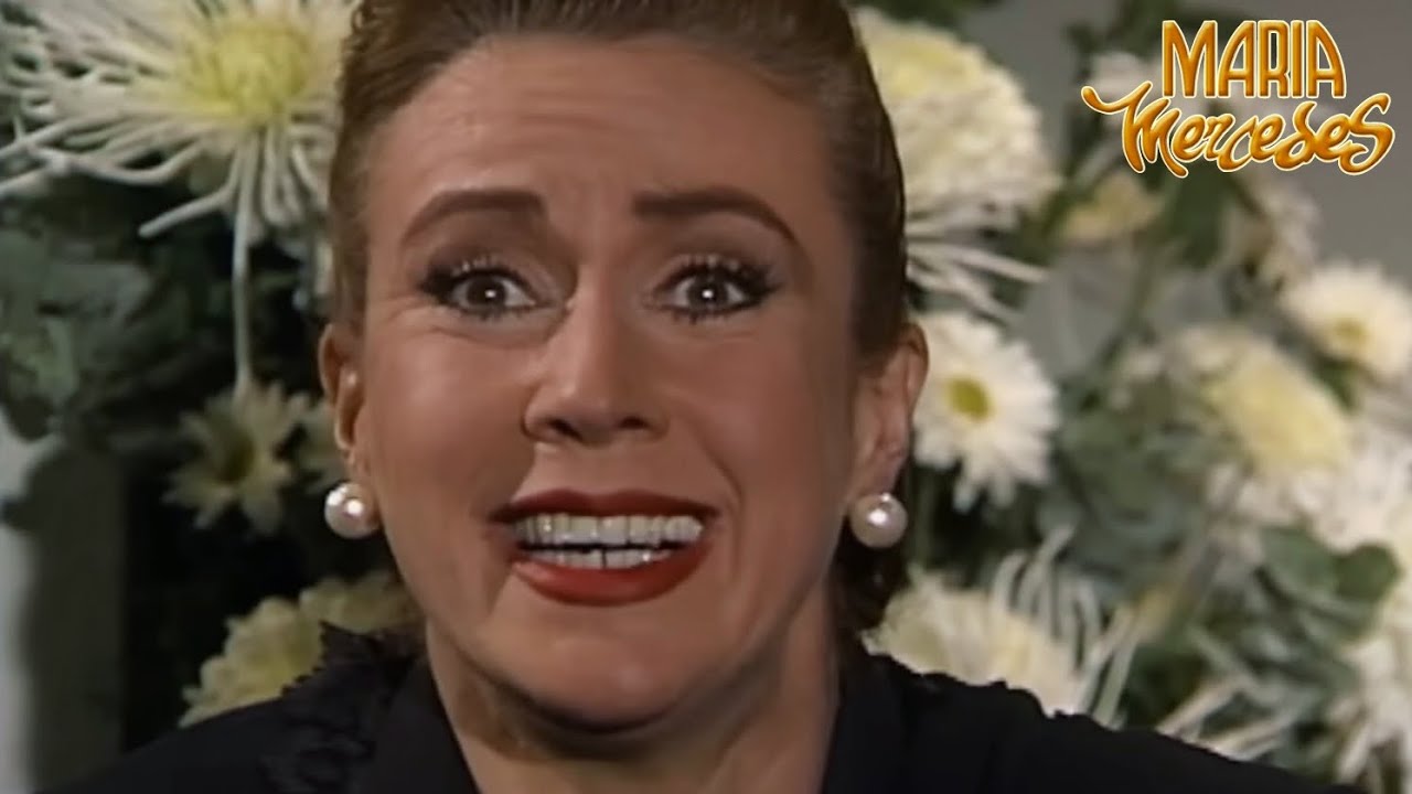 ¡El funeral de Santiago Del Olmo! | María Mercedes - Televisa