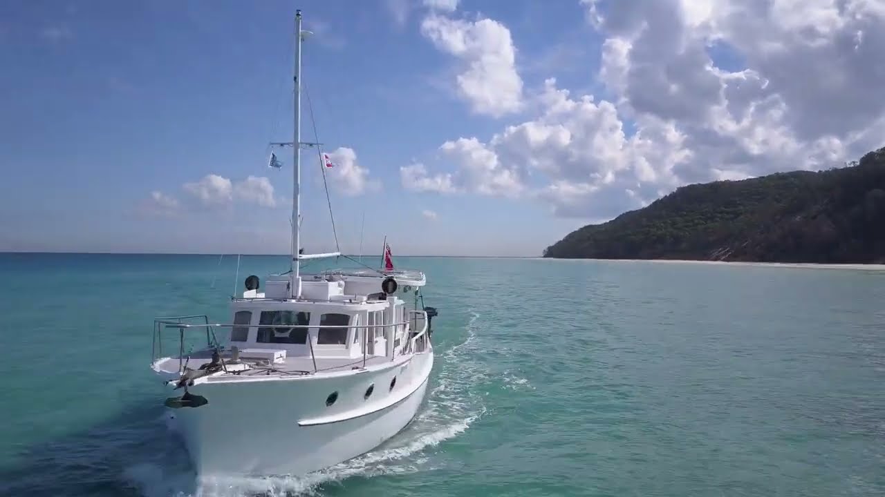 Classic Moreton Bay Cruiser 