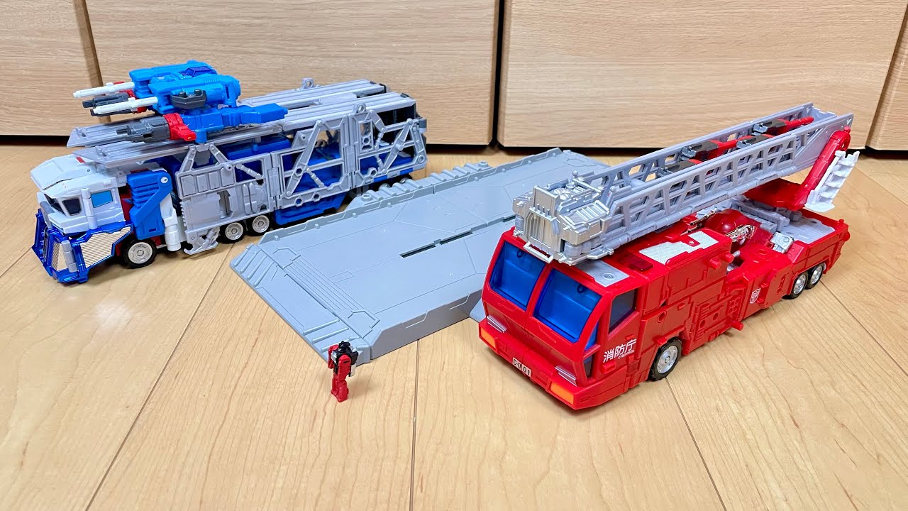 【TRANSFORMERS HASBRO OMEGAPRIME】話題のクラファン！ゴッドファイヤーコンボイで遊んでみた