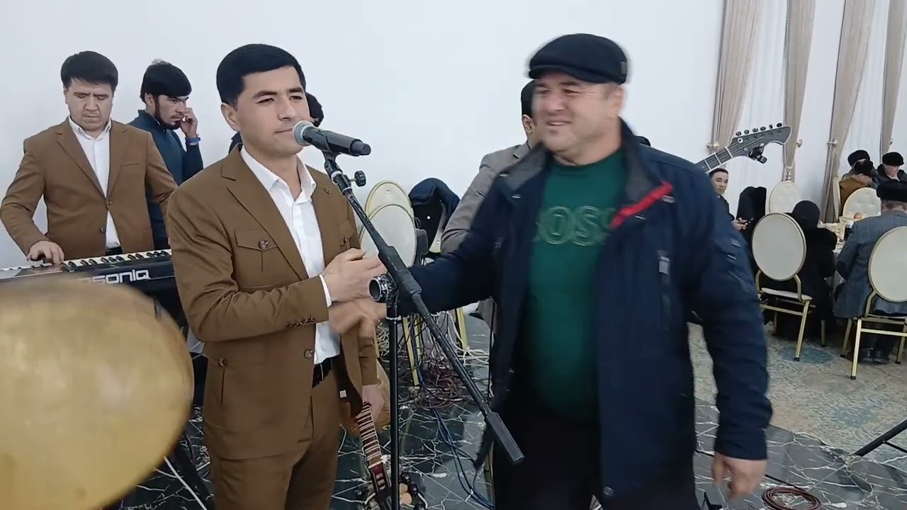Mana talant Ihlosbek do‘stimizni ovoziga baxo beramiz