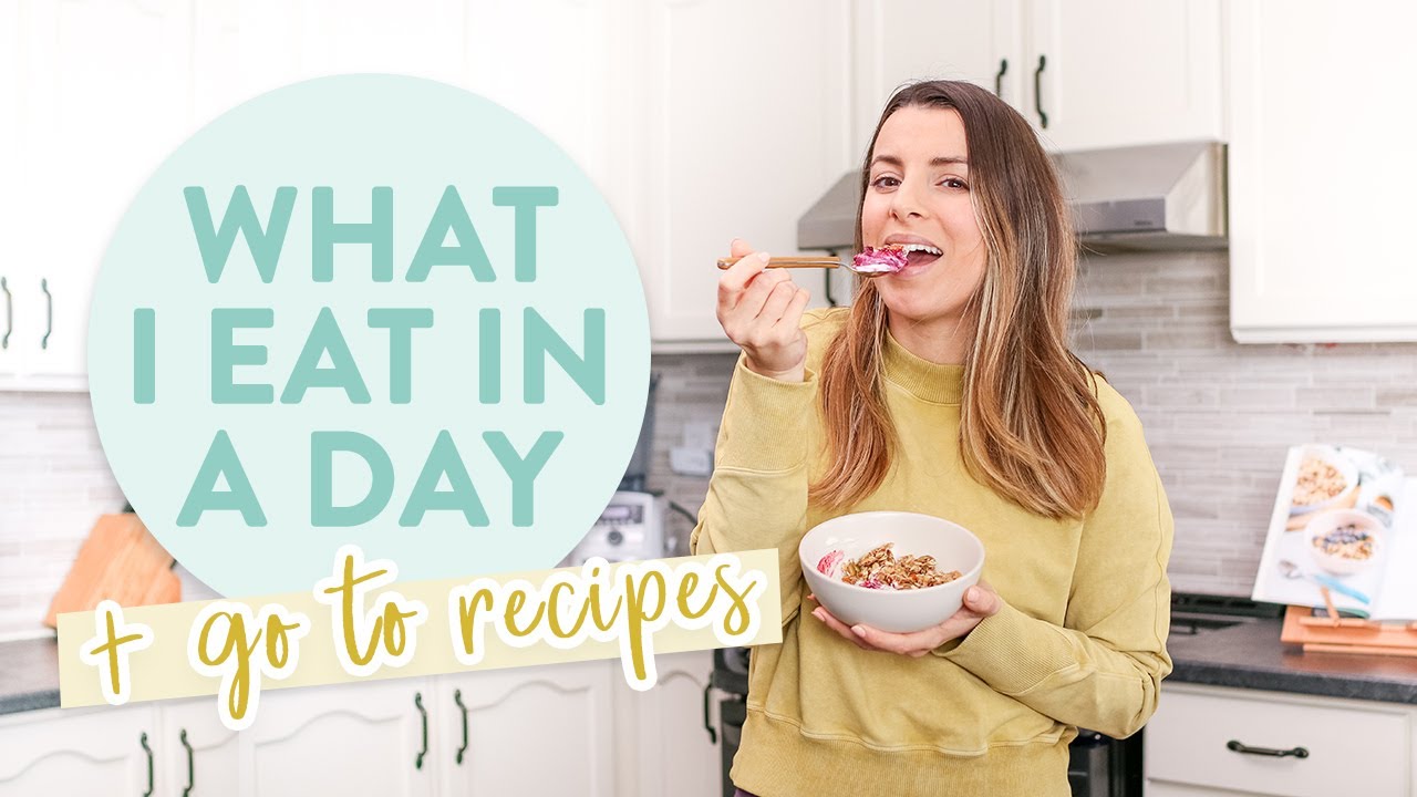 Winter What I Eat In A Day | Easy + Everyday Recipe Ideas!