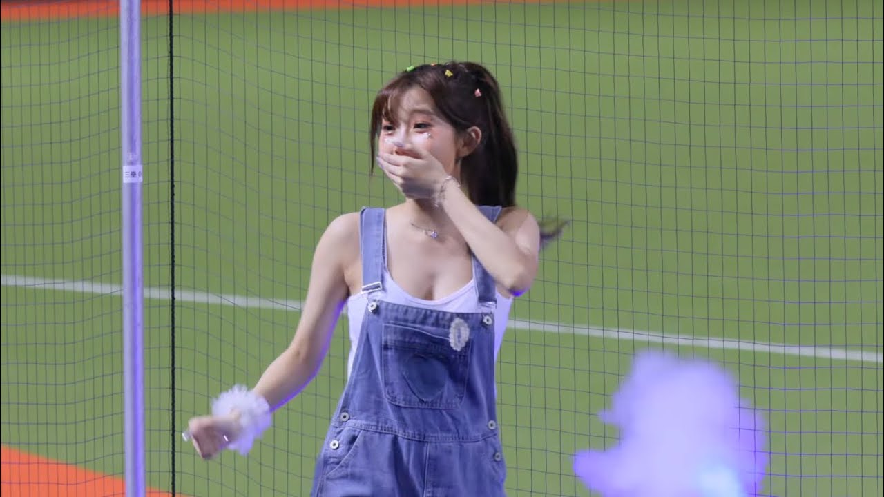 你們聽過這位富邦球迷的聲音嗎 真的很強😀 cheerleaders fancam