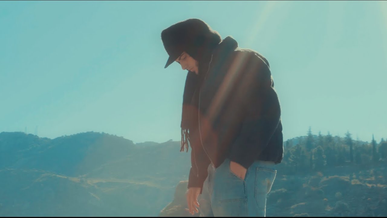 Cerezo - COMO DUELE (Official Video)