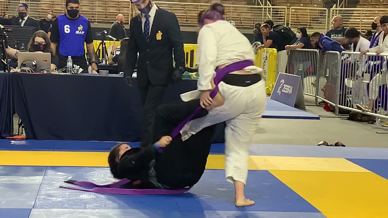 Women’s purple belt super heavy weight- IBJJF pan American championship match 1
