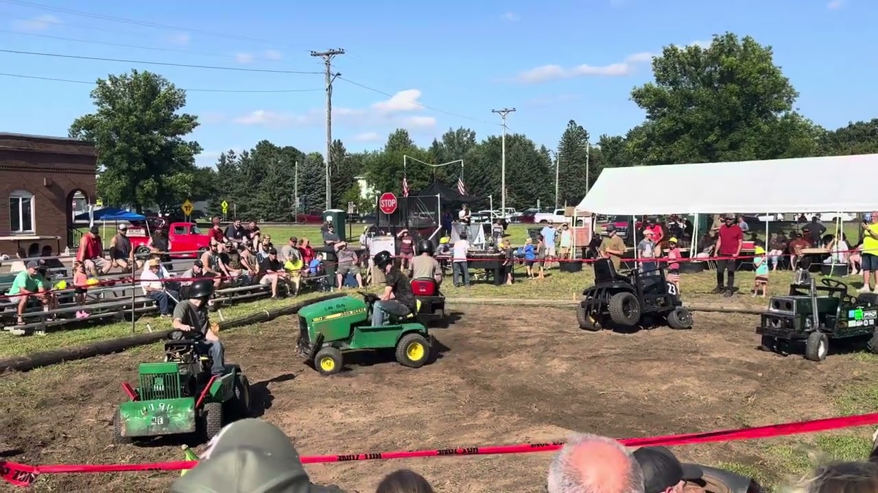 Harris Days 2025 Lawnmower Derby Feature