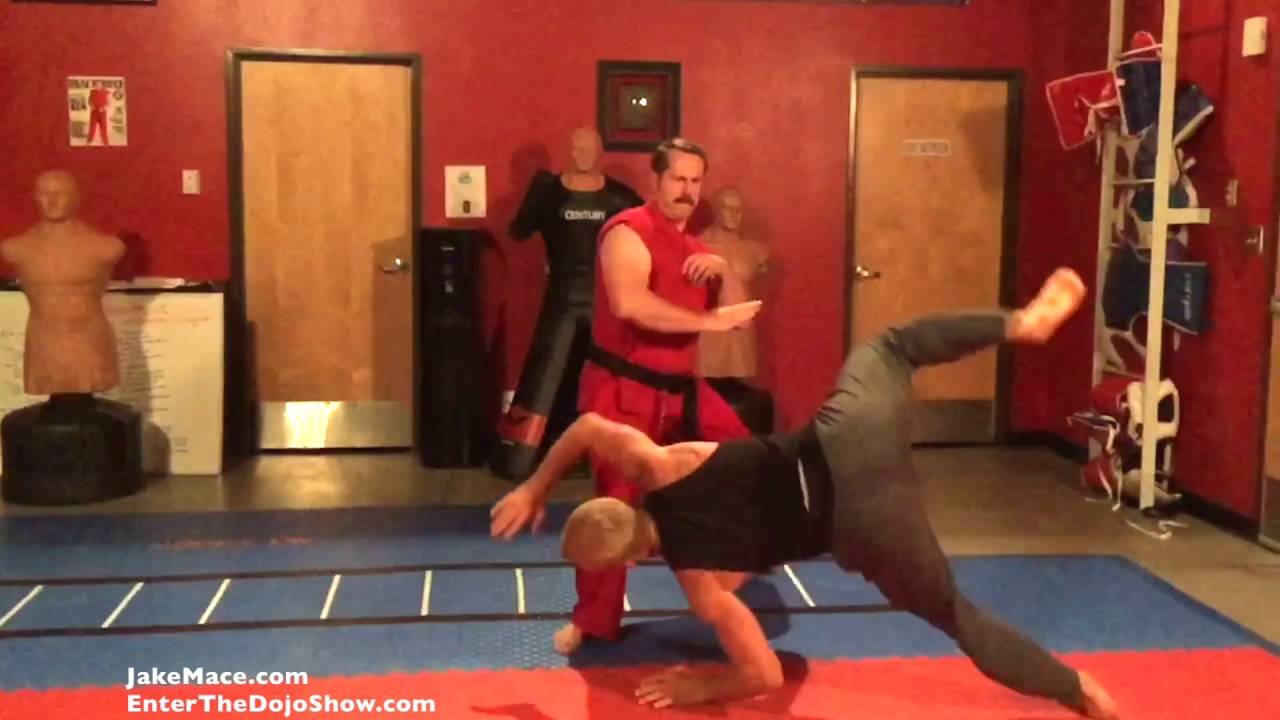 Intense Groin Strike - OUCH!
