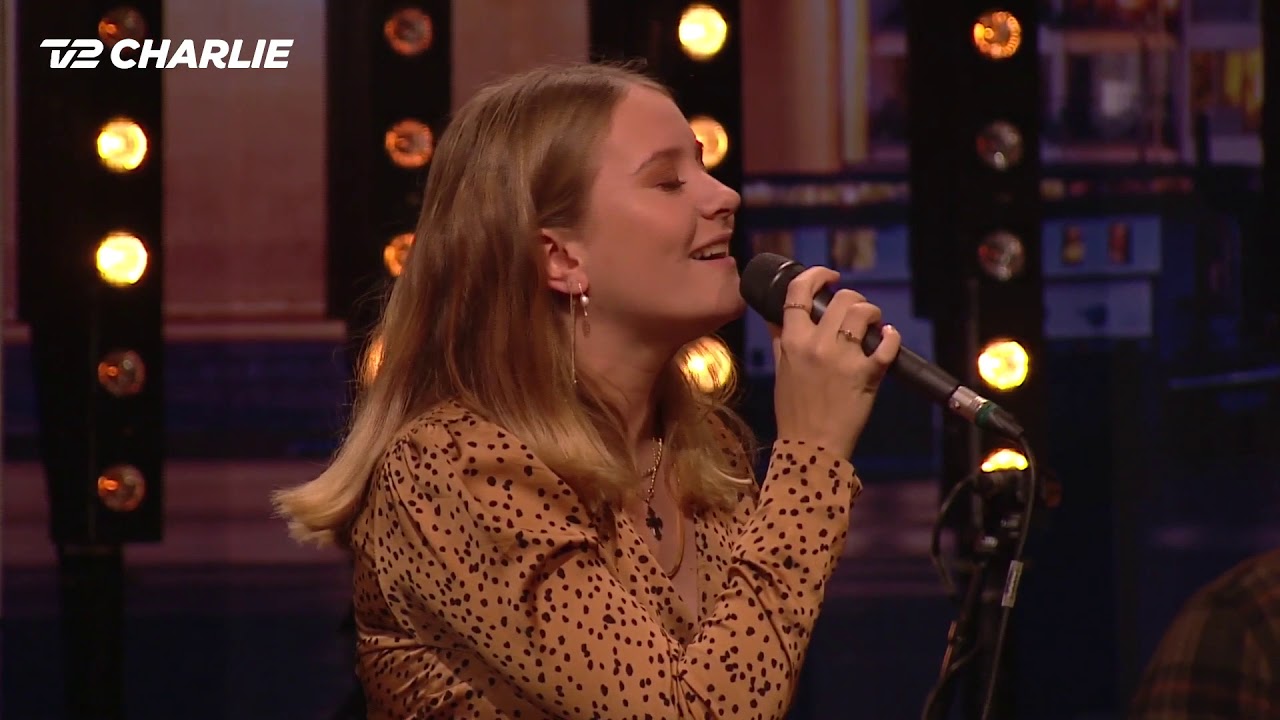 Alma & Anders Blichfeldt - Have A Little Faith In Me (Hos Hans TV2 Charlie)