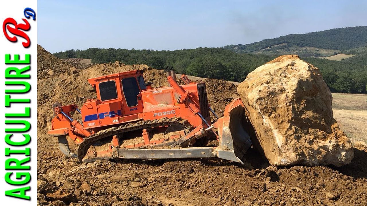 Big rock removal - Fiat-Hitachi FD 30 C - 480 cv - Augusto Radicetti