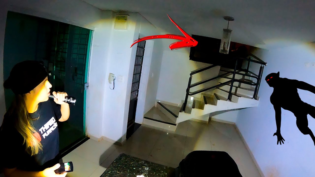 O MAL ABSOLUTO ESTÁ DENTRO DAS PAREDES DESTA CASA TERRÍVEL