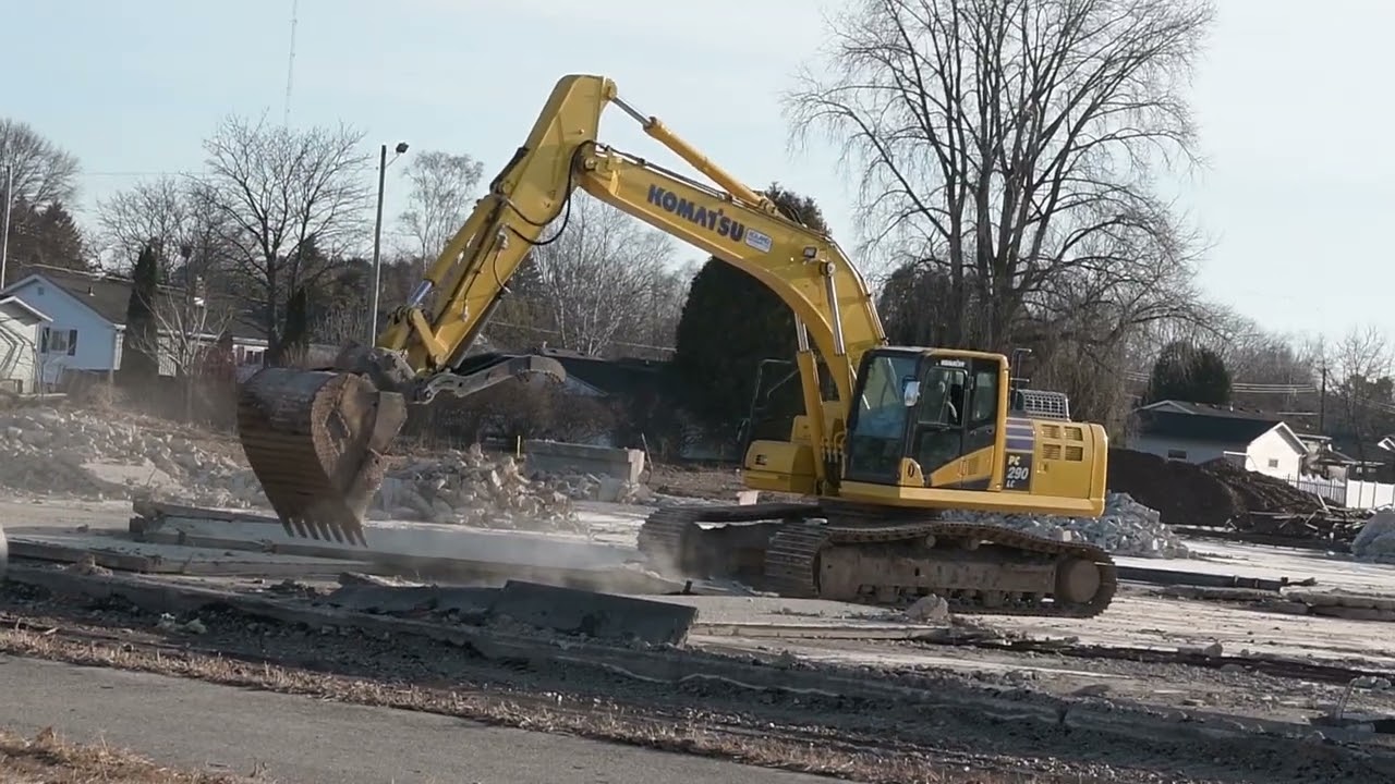 Tearing Down Mall