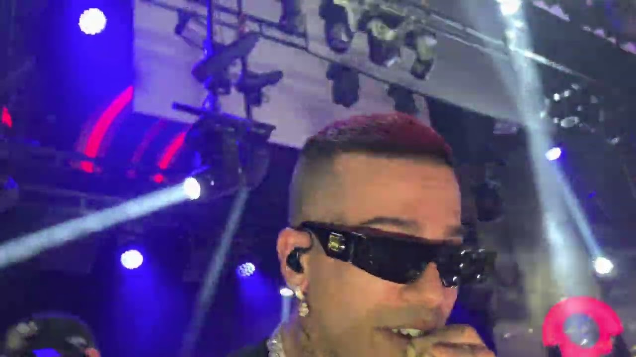 SFERA EBBASTA - CINY + MAMMA MIA (LIVE IN MADRID)