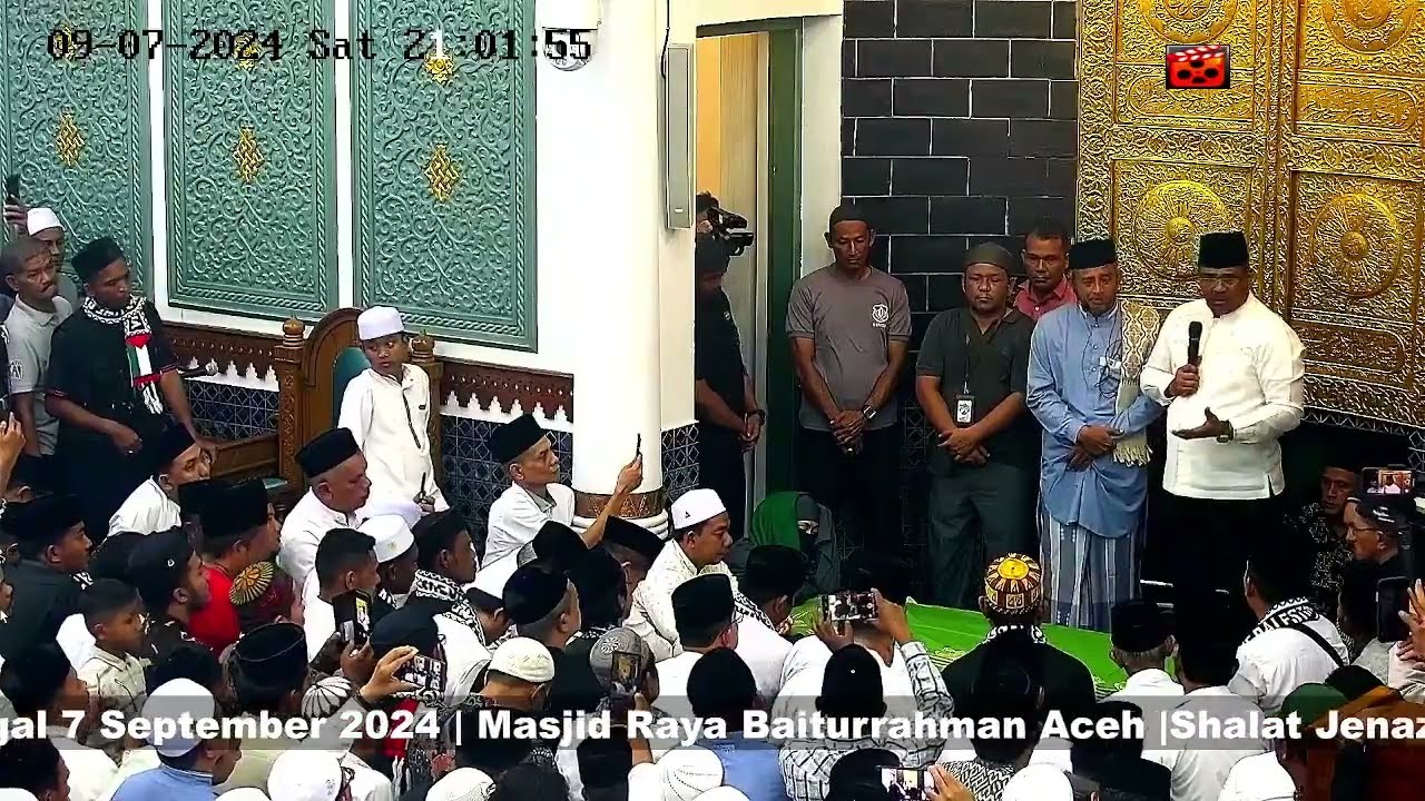 Shalat Jenazah Tusop di Masjid Raya Baiturrahman Aceh