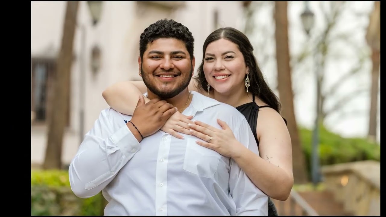 Romantic Engagement Session at McNay Art Museum | Lindsey & Aiden Engagement