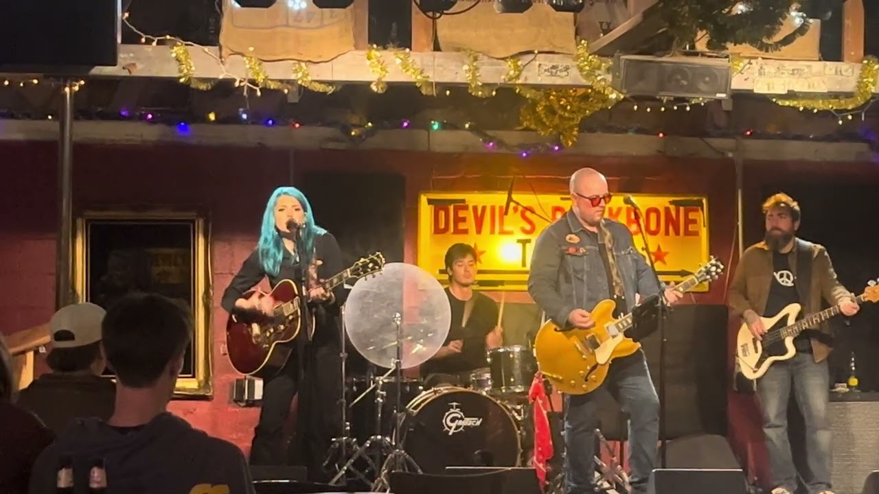 Burns Blue - Shelby Stone, Devil’s Backbone Tavern, Fischer, Texas