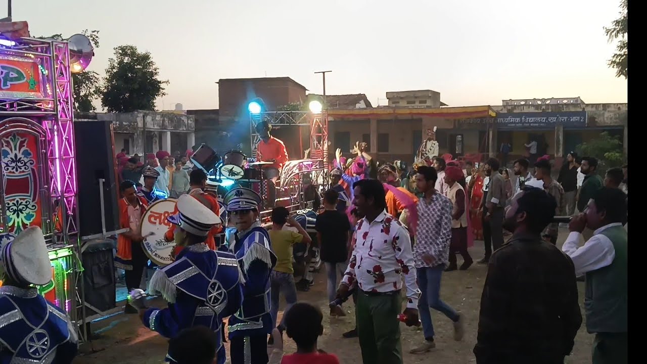 Laxmi group band Motagav aaj mere yar ki shadi 9636282158
