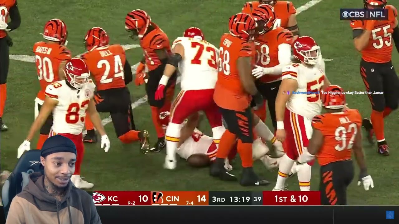 FlightReacts To Kansas City Chiefs vs. Cincinnati Bengals | 2022 Week 13 Game Highlights!