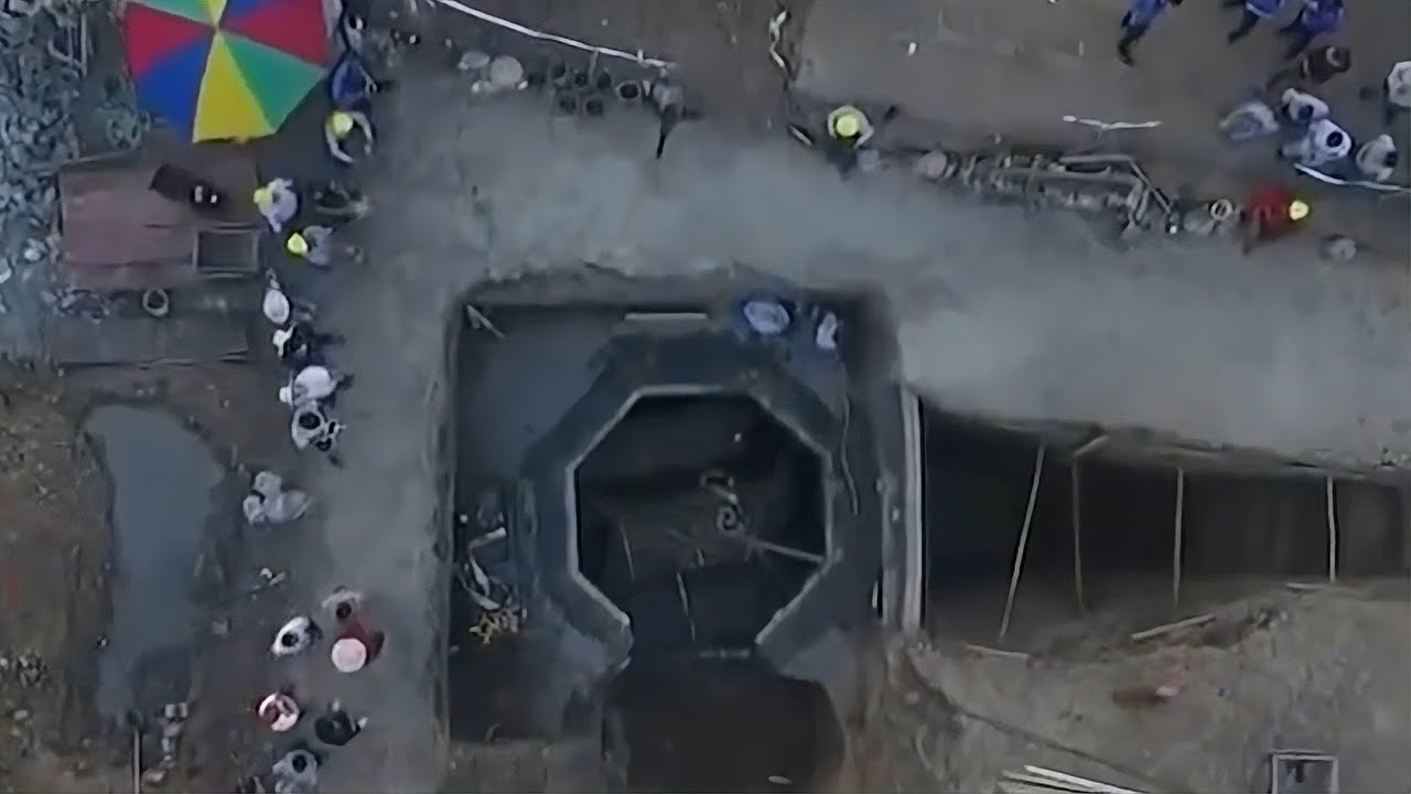 古墓开棺 八角形宋墓现身！掀开顶竟藏3口棺材 #宋代古墓，八角形墓，3口棺材，考古发现，古墓探险