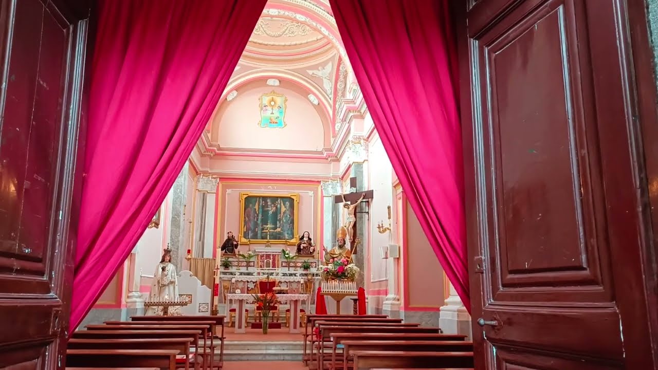 Intronizzazione di San Nicola e inalberamento del quadro