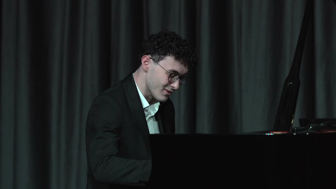A.Scriabin, Alaz İkiz