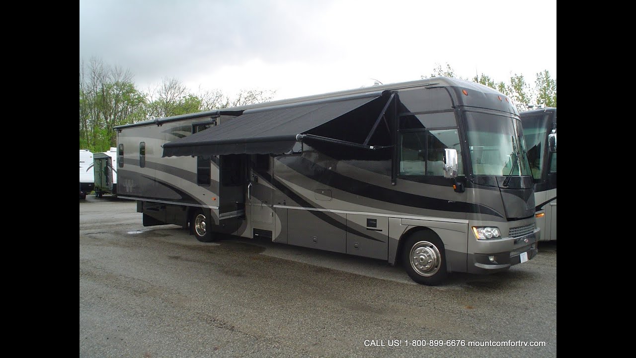 Pre-Owned 2007 Winnebago Adventurer 38T | Mount Comfort RV