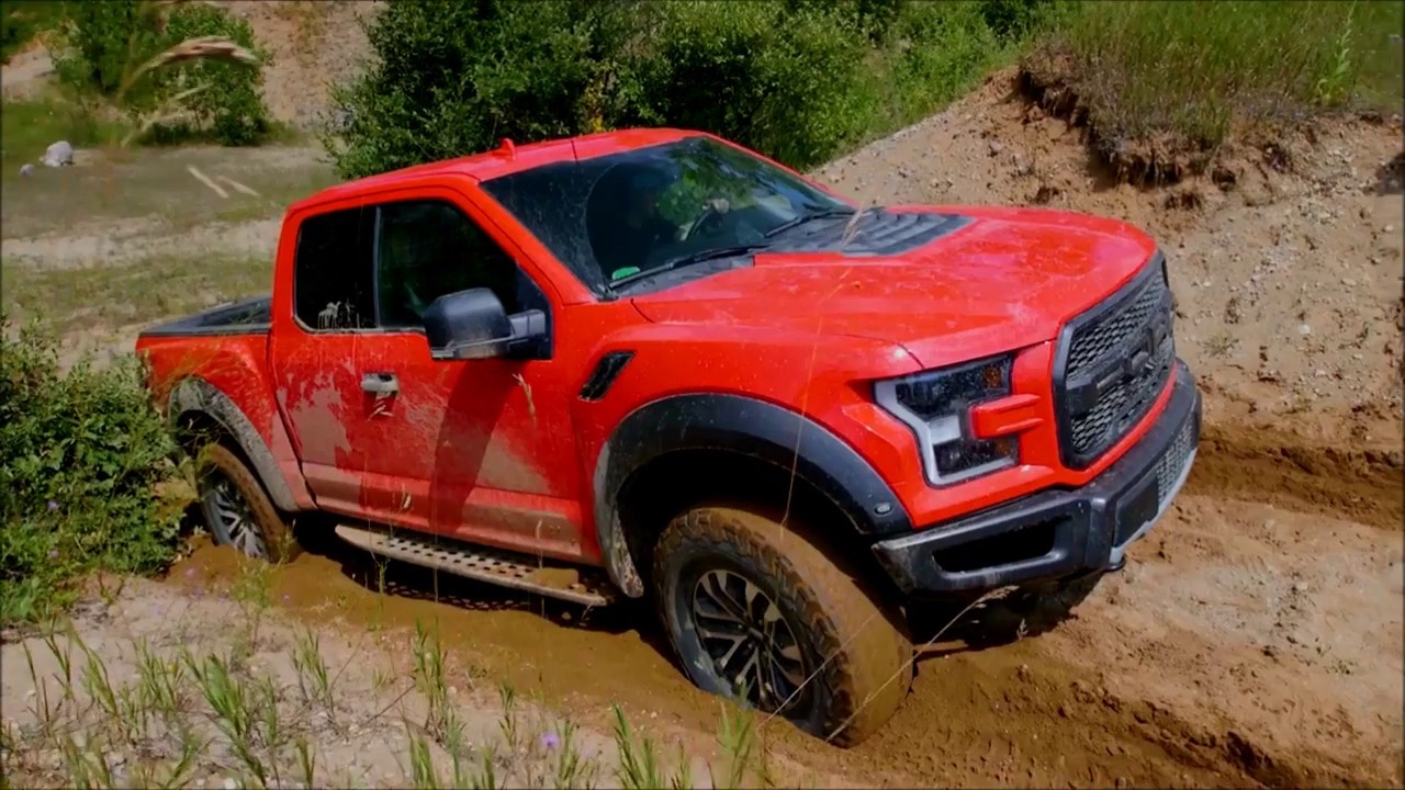 2019 Ford F-150 Raptor - Trail Control Off-road Test Drive !!