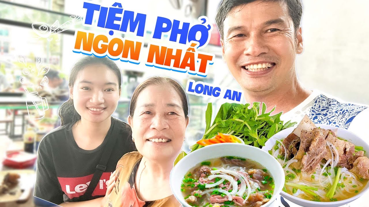 Tiết Cương và bà xã thưởng thức phở tái lăn và phở gà Hà Nội ngay tại thành phố Tân An