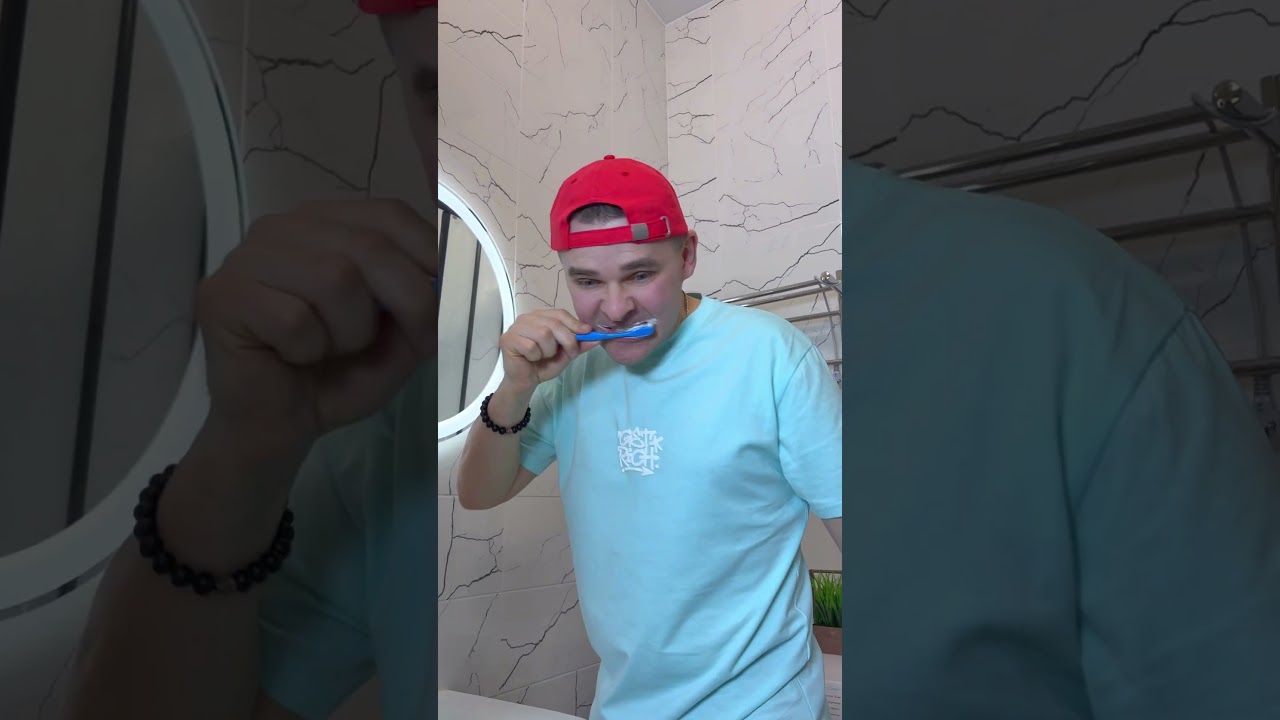 КТО ТАМ ПИЛИТ?