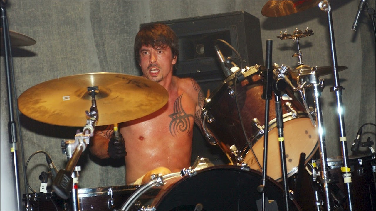 Queens of the Stone Age (ft. Dave Grohl) - Live at Rock Werchter, Belgium, 06/29/2002