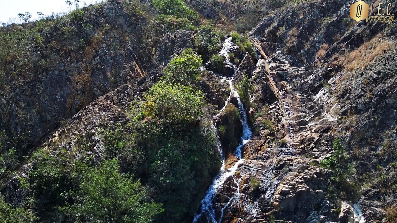 COMPLEXO DE CACHOEIRAS PARA&Iacute;SO &ndash; DELFIN&Oacute;POLIS-MG ( SERRA DA CANASTRA )