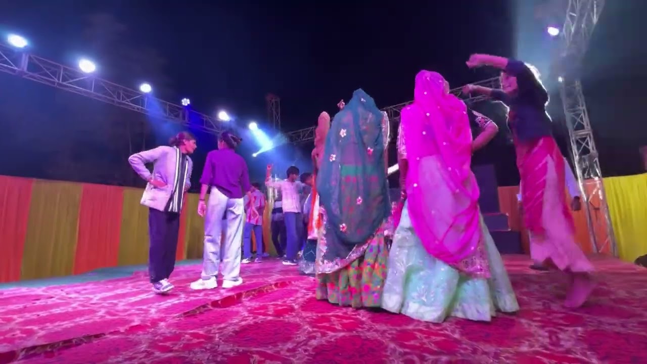 Dhang se Bol Meena Ji Geet par Jabardast Dance 💃 | #meenageet #trending