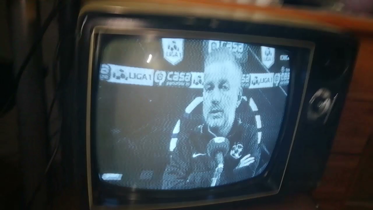televizor alb negru Heru eifel din nou în acțiune
