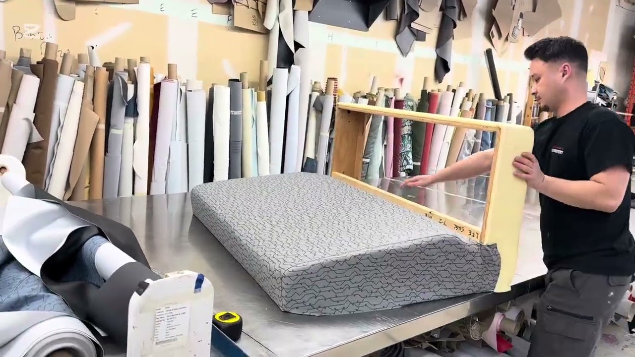 How to upholster bench back. Upholstery methods 