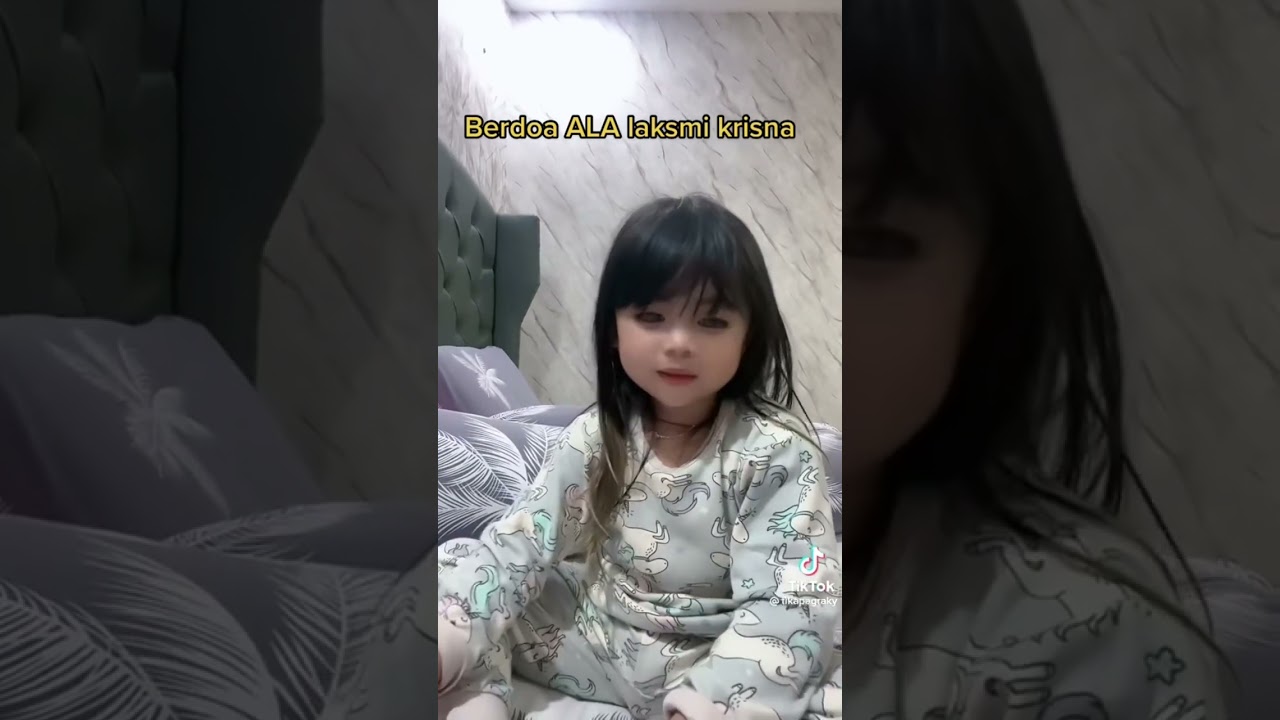 Berdoa ala laksmi krisna🥰 #baby #cutebaby #funny #tikapagraky #laksmikrisna #wirakrisna