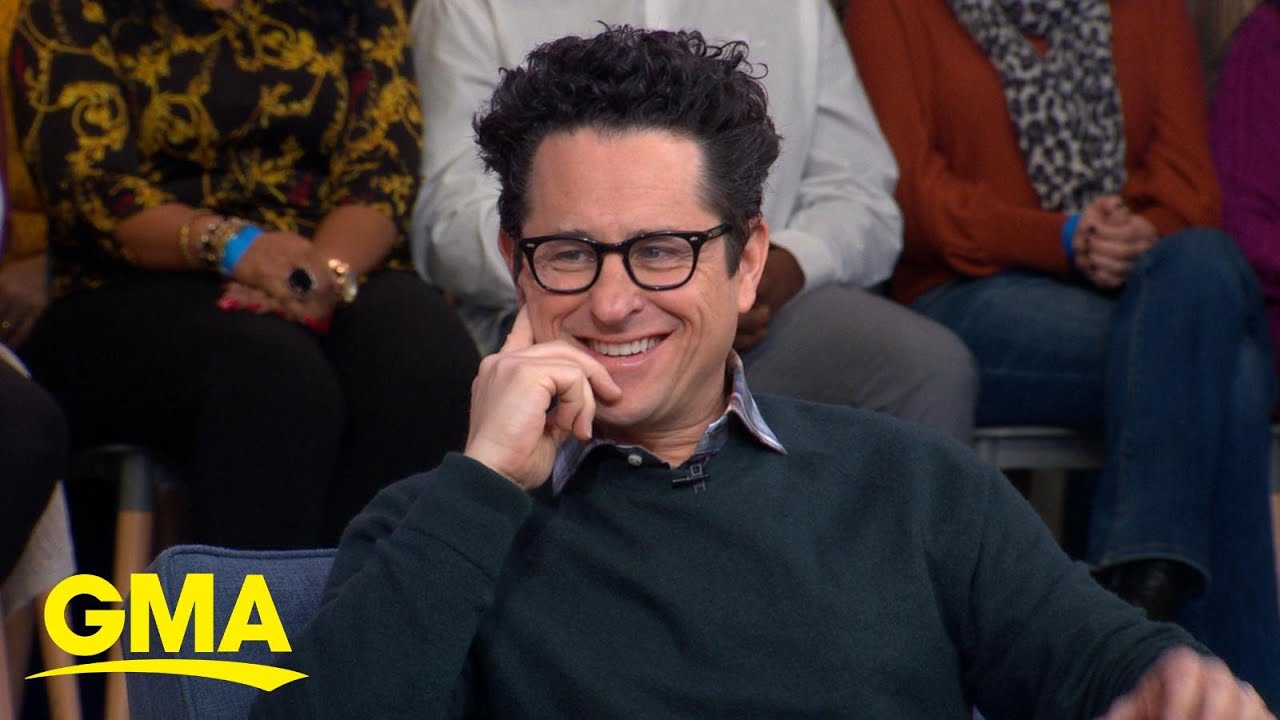 JJ Abrams reveals how the script for ‘Star Wars: The Rise of Skywalker’ almost got leaked l GMA