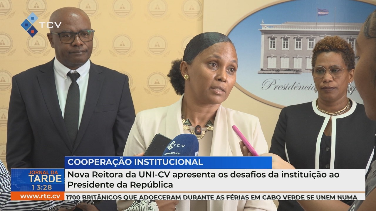 Nova Reitora da UNICV apresenta desafios da institui&ccedil;&atilde;o ao Presidente da Rep&uacute;blica