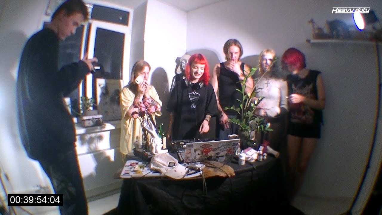 virtual sex invites: ksenshi [vrt012]