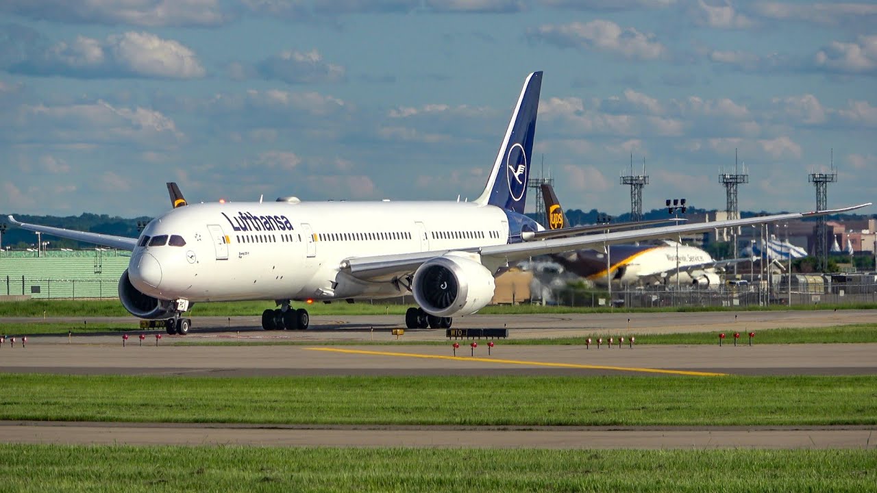 54 Minutes of Exciting Plane Spotting at MSP