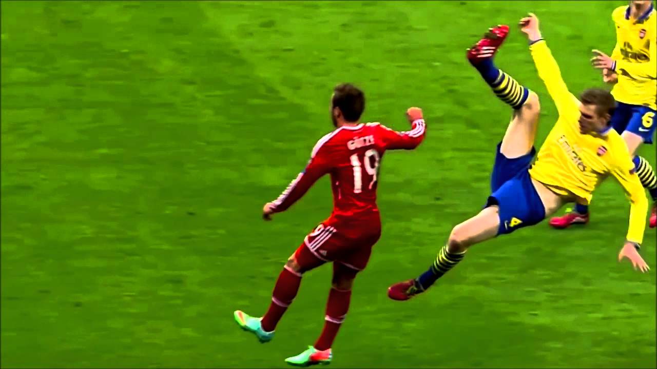 Per Mertesacker   The German Legend