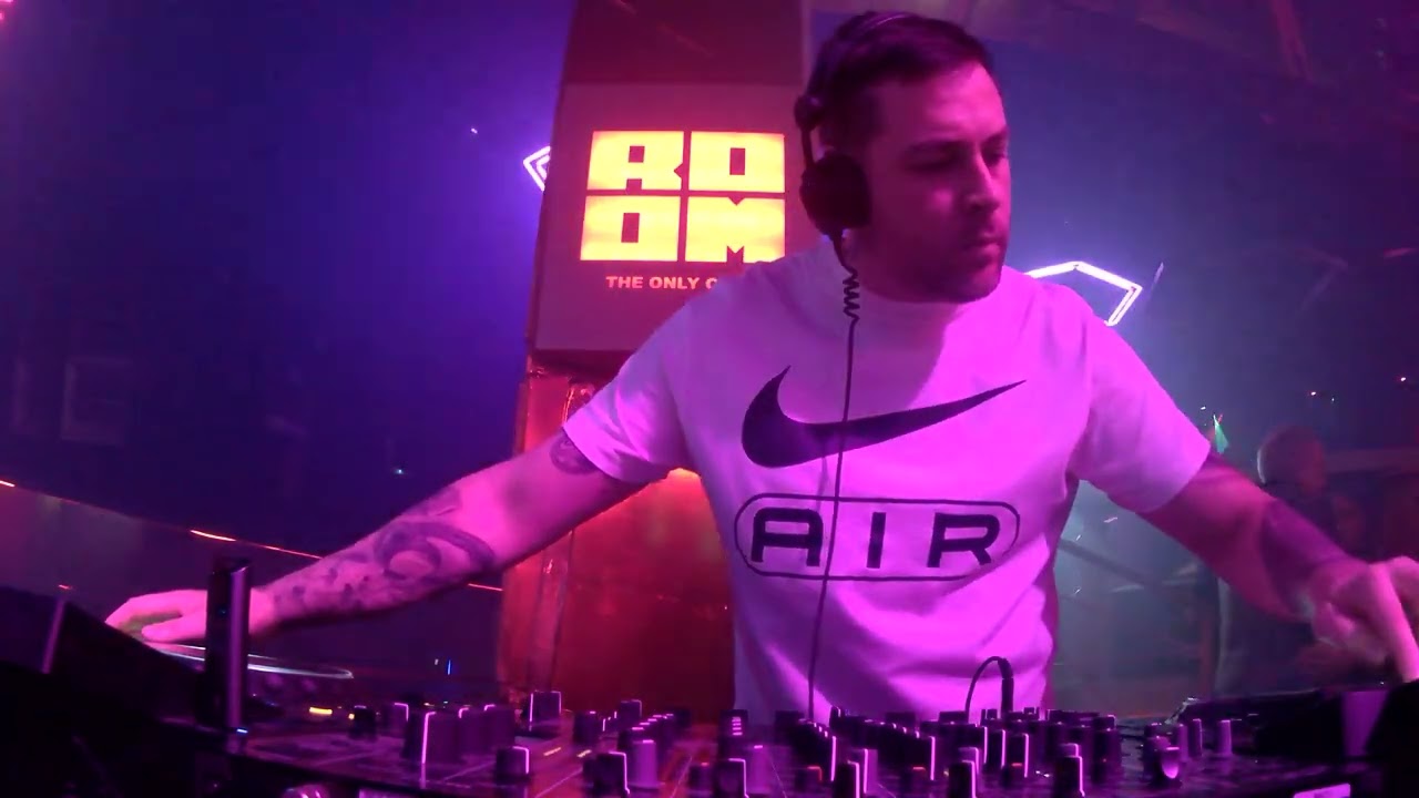 Sesion en la sala ROOM (Valencia) 28/02/26