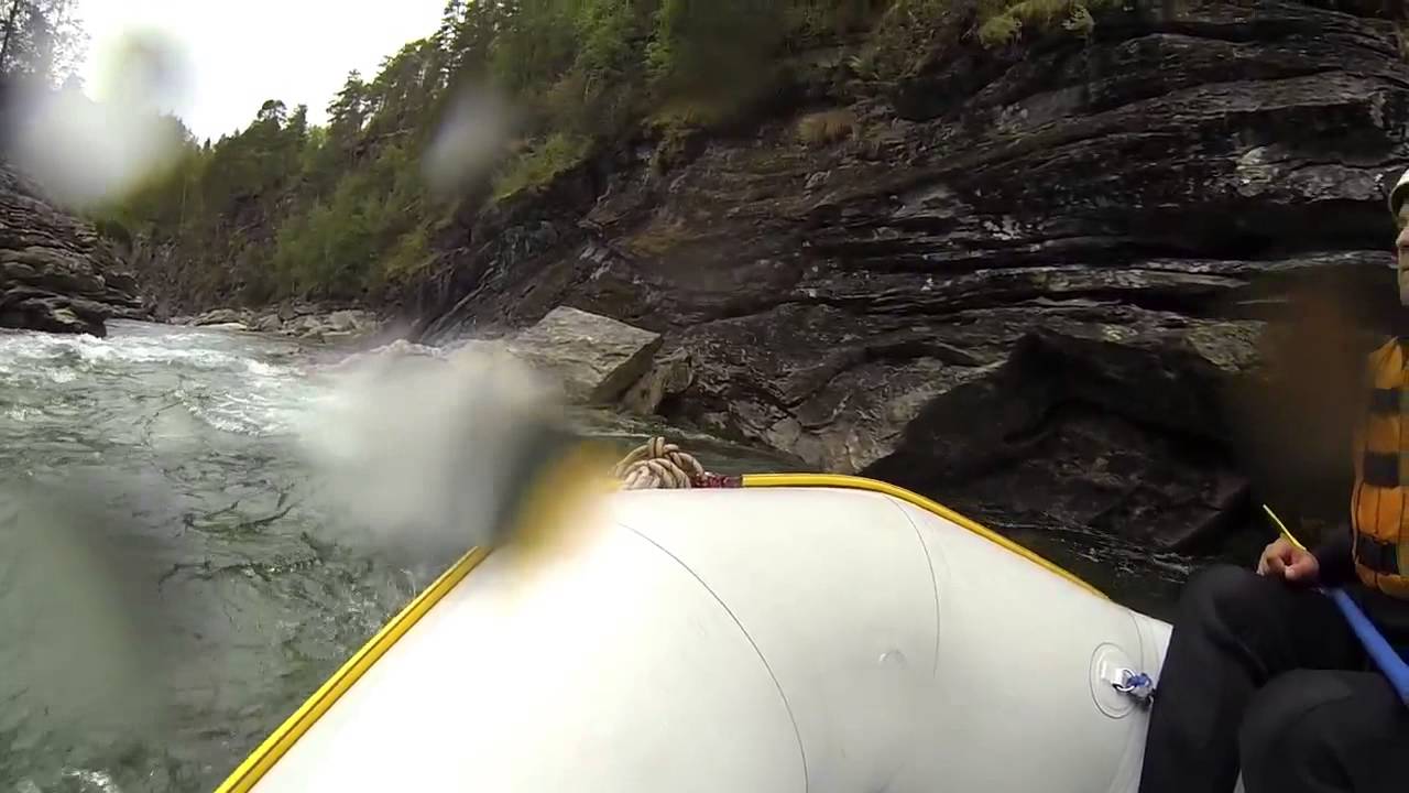 White Water Rafting - Raundalselva