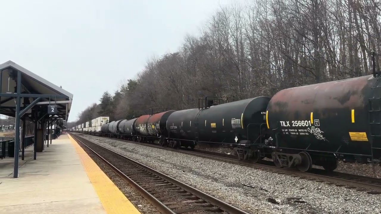CSX 3442 leads M416 northbound at Lorton, VA on 2/26/26 w/Awesome Hornshow!