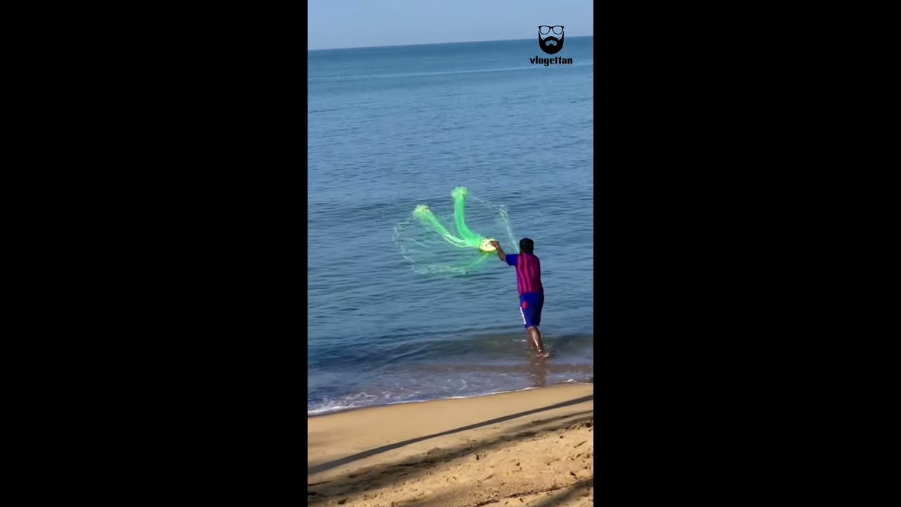 Fishing at the seashores #shorts 🐠  #shorts #youtubeshorts #vlogettan