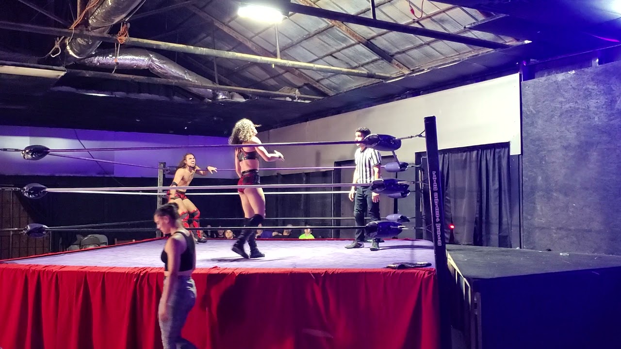 Robyn Renegade vs Duncan Mitchell (PCW)