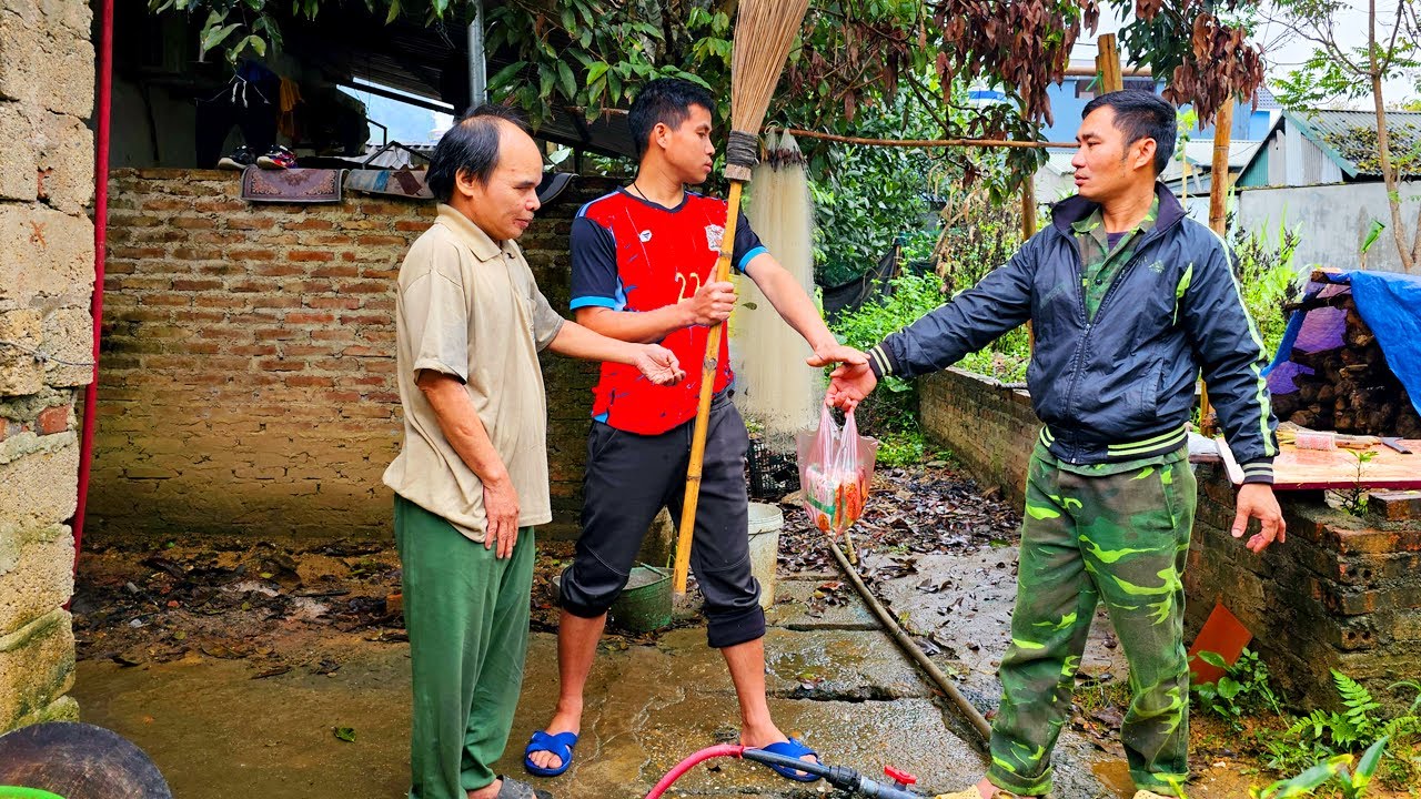 My uncle's bad temper was tense with me and he wouldn't let me visit him. I feel very nervous