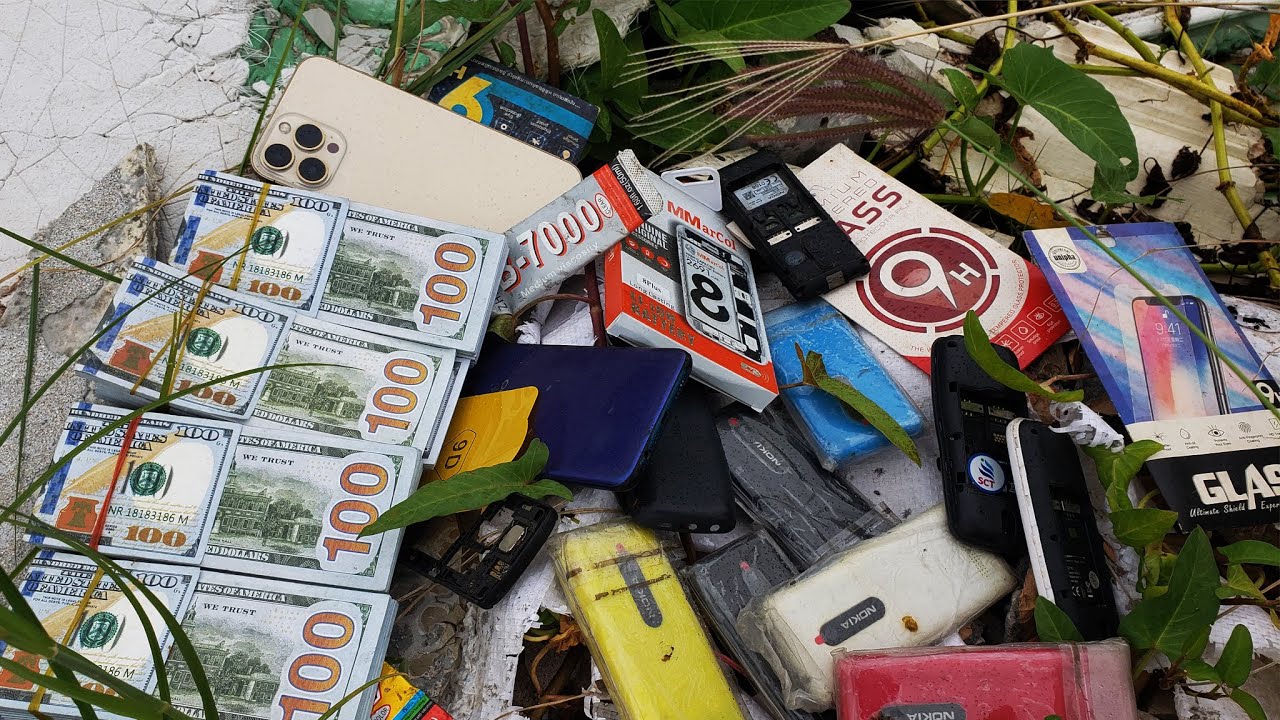 WOW Lucky Day!! i Found nokia Phone  & Money COPY More!   Restoration Broken OPPO A12 Phone